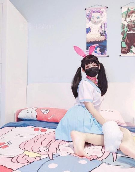 无内衣秘书hd中字在线高清观看