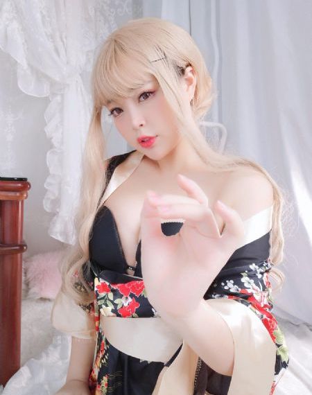 漂亮的小婊孑2