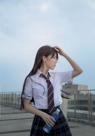 清冷双性强迫开宫灌满h