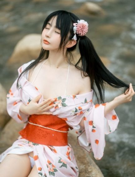 奶龙与小七
