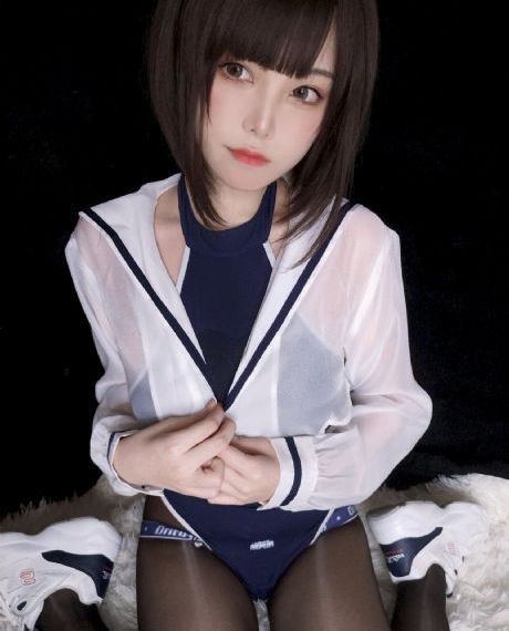 裙子下是野兽