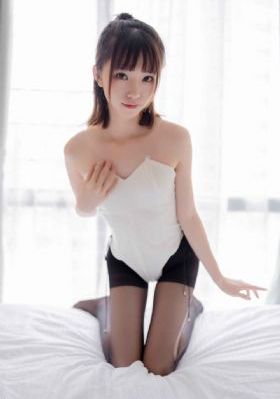 跨越8年的新娘