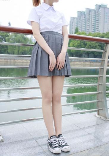挣扎吧亚君