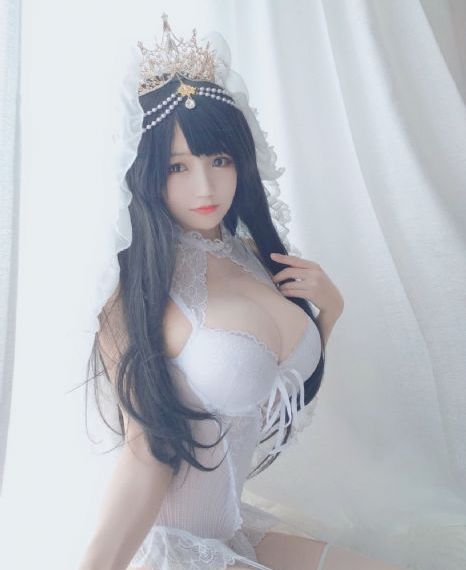 在线午夜视频