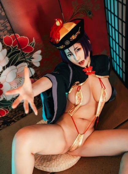 女大学生的沙龙室免费观看